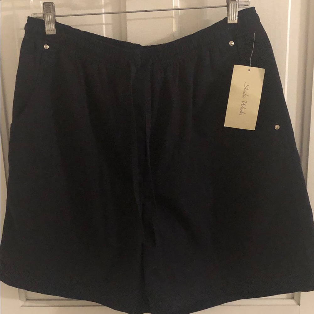 🆕Studio Works Black Relaxed Elastic-Waist  Shorts size 14